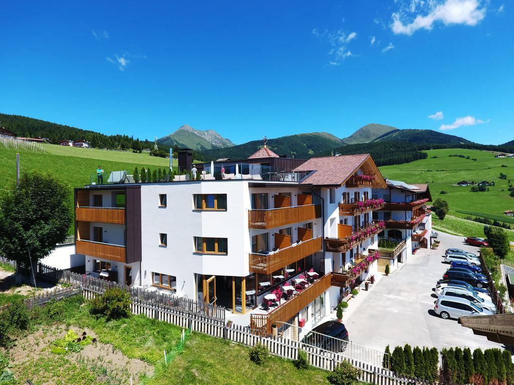 Hotel Kristall Маранца Екстер'єр фото
